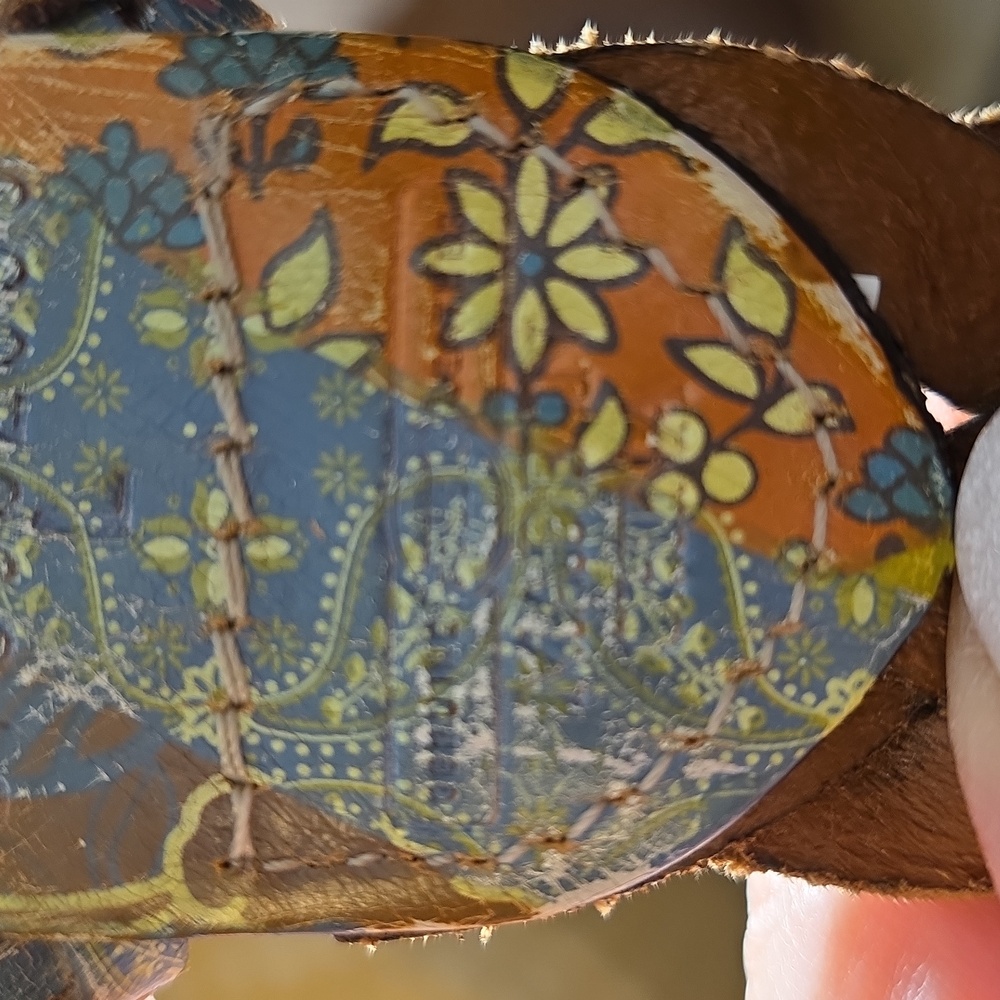 Vtg Fossil Colorful Floral Patterned Quilted Look Leather Braided Belt Womens OS - Picture 6 of 7
